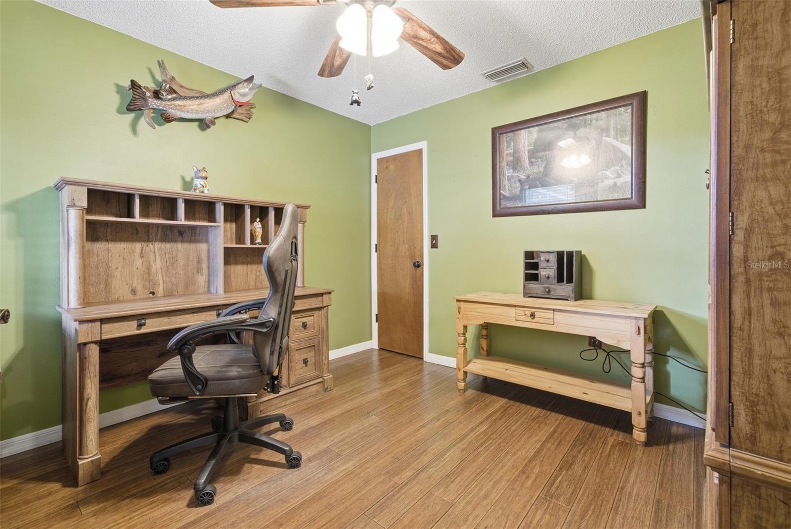 BEARDED OAKS - Residential