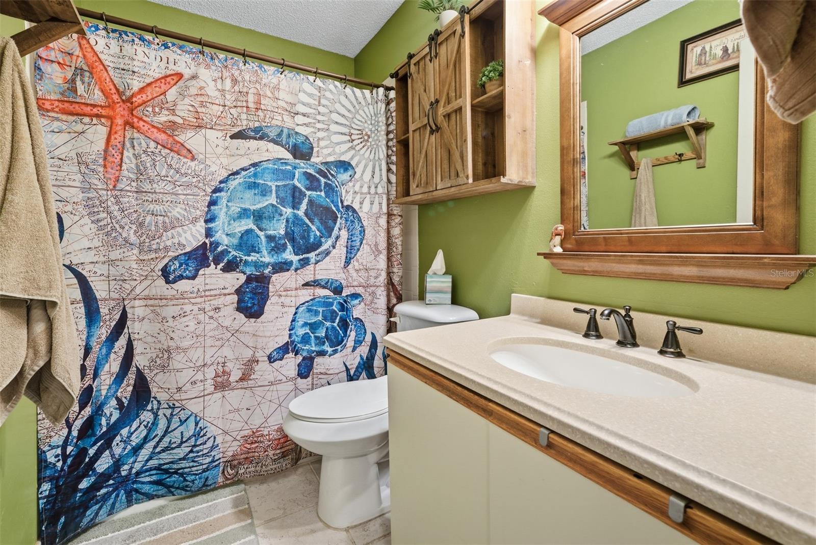 BEARDED OAKS - Residential