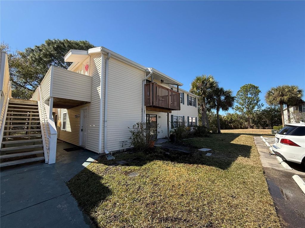 Photo of 133 Sabal Court #B, Oldsmar, FL 34677 (MLS # TB8475994)
