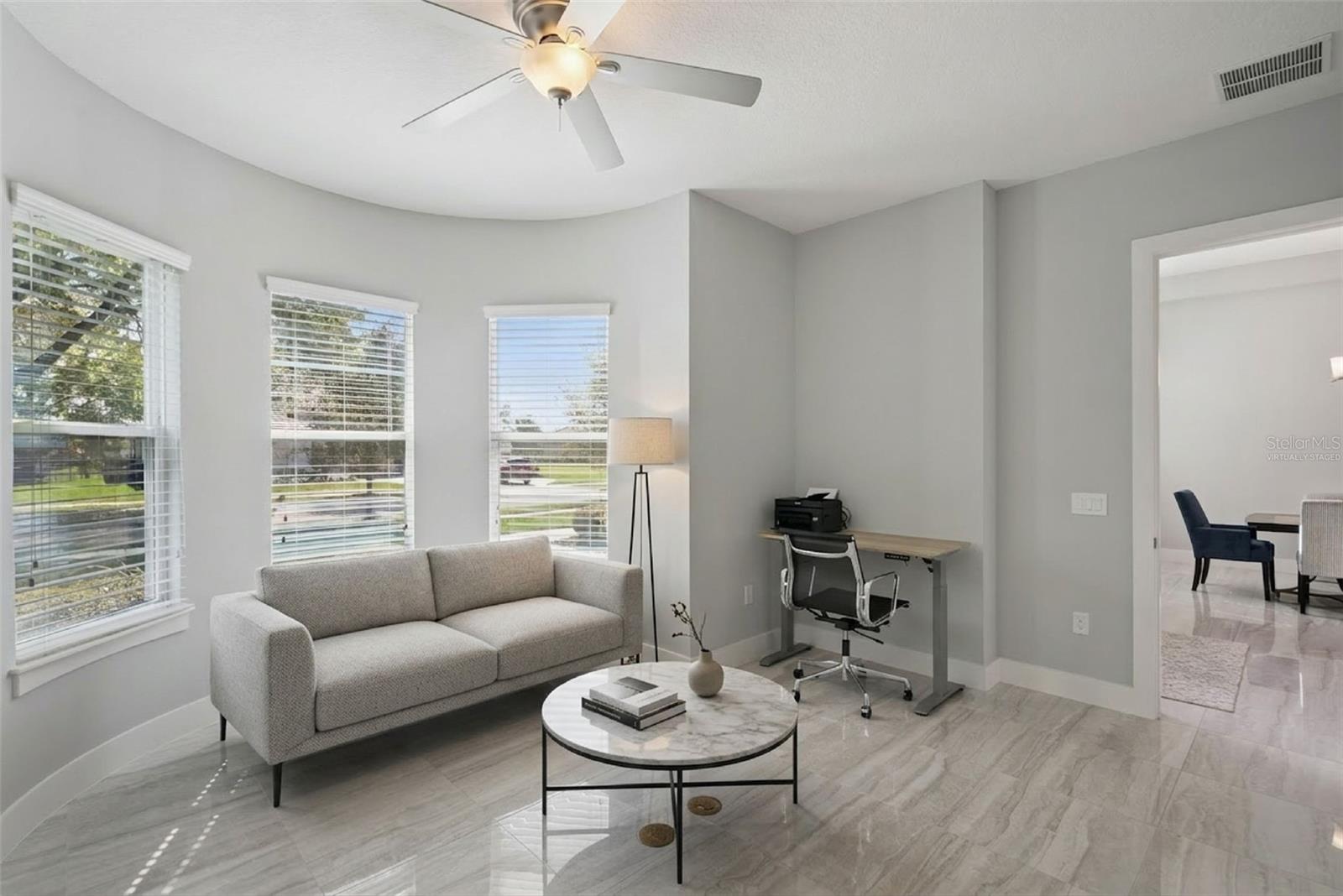 HEATHROW COUNTRY ESTATE - Residential