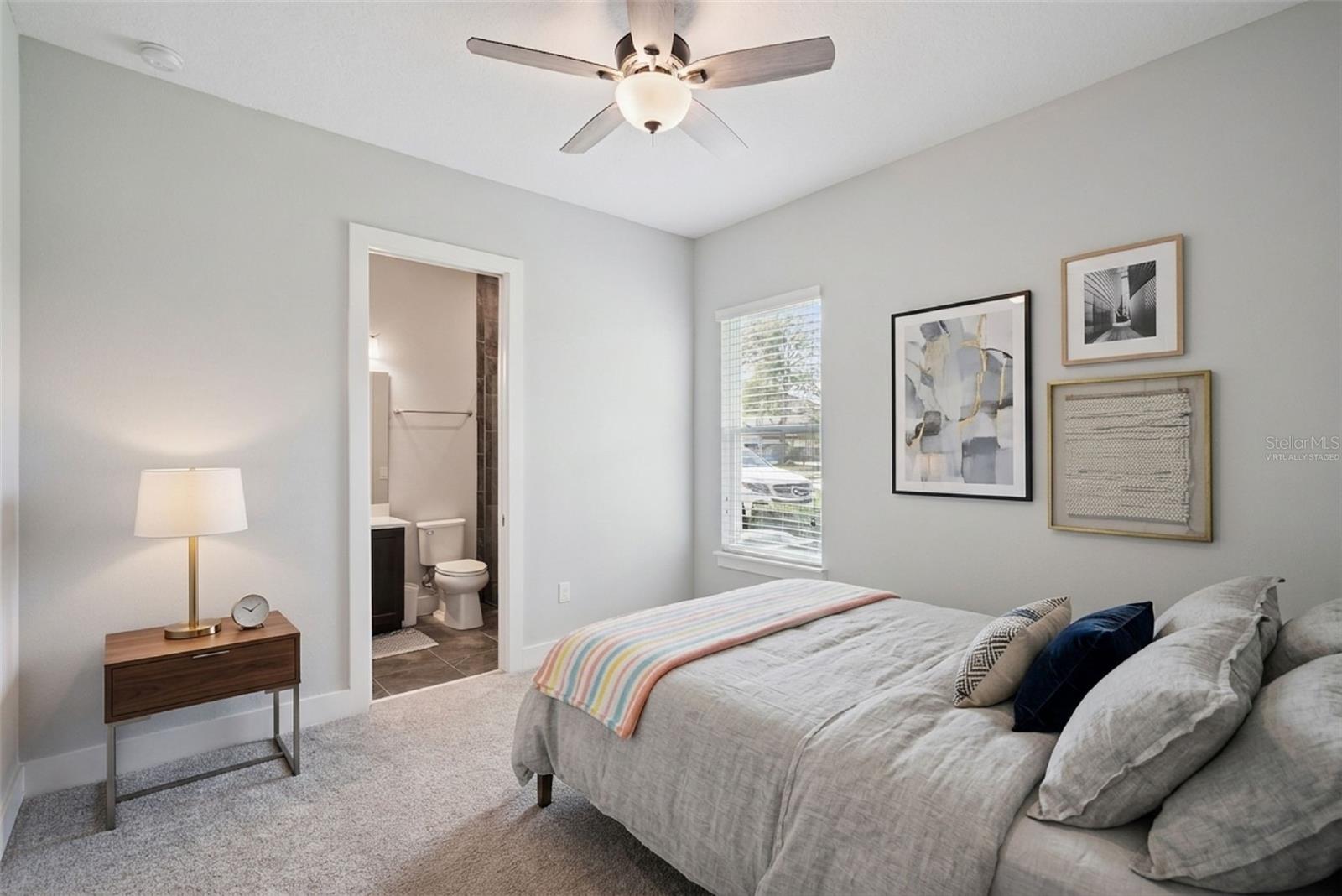 HEATHROW COUNTRY ESTATE - Residential