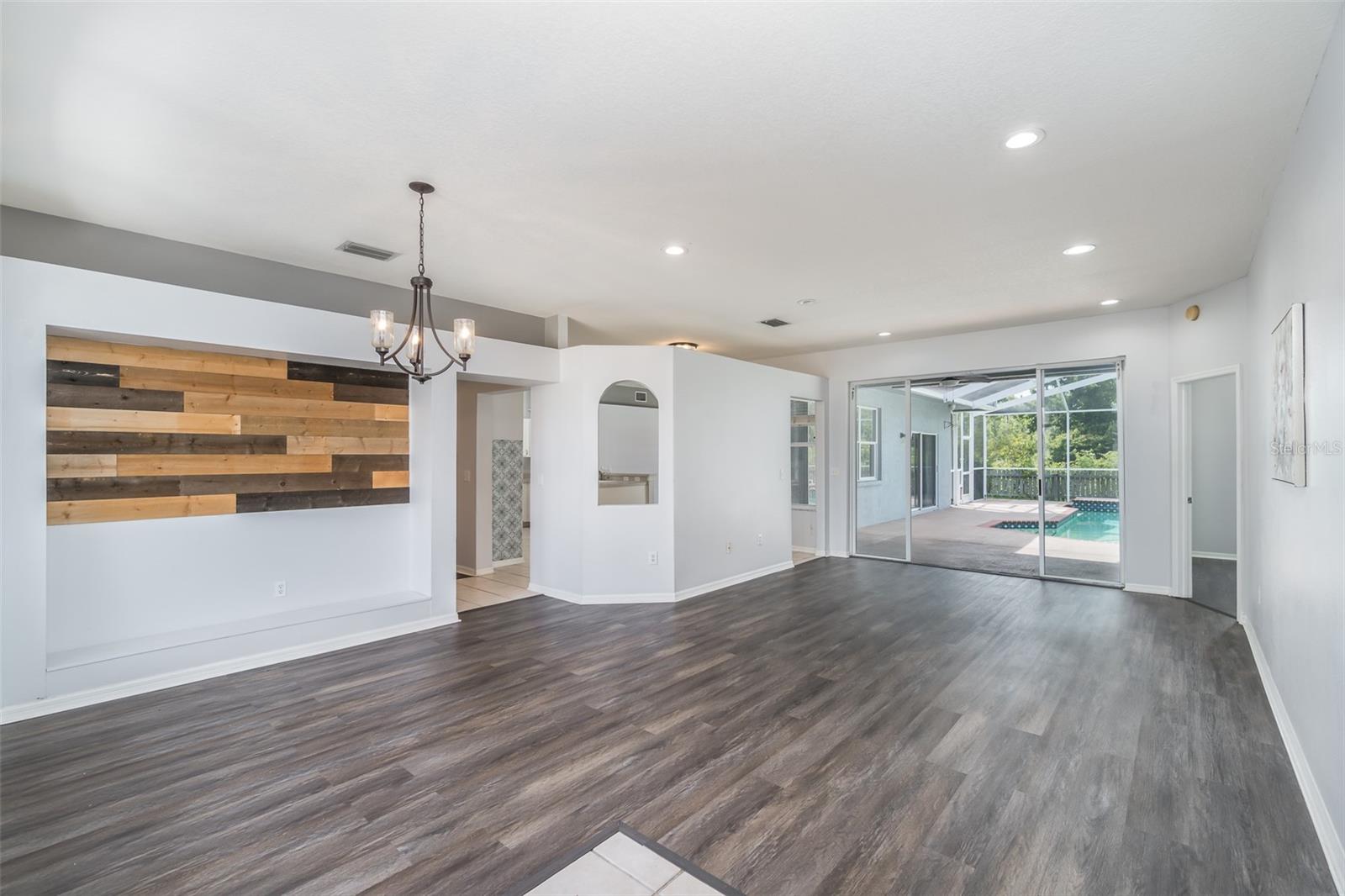 1309 PRISTINE PLACE