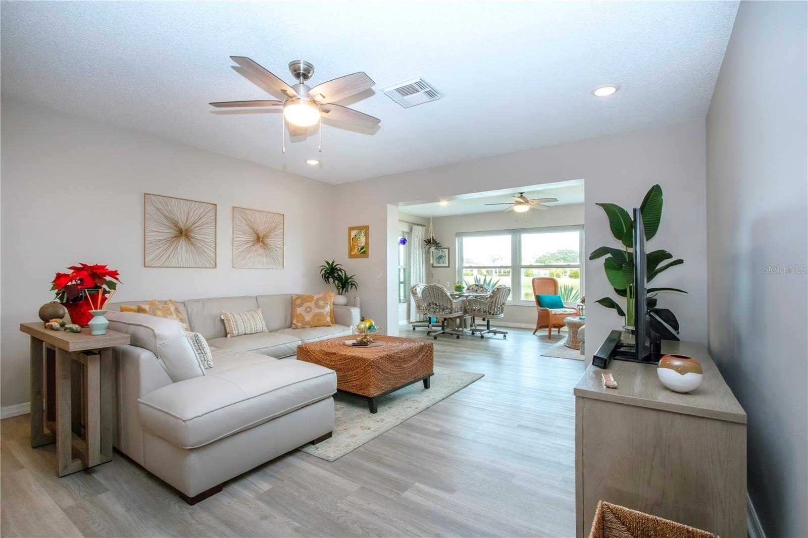 CALOOSA COUNTRY CLUB ESTATES U - Residential