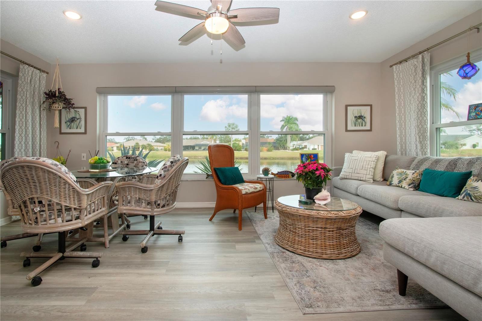 CALOOSA COUNTRY CLUB ESTATES U - Residential