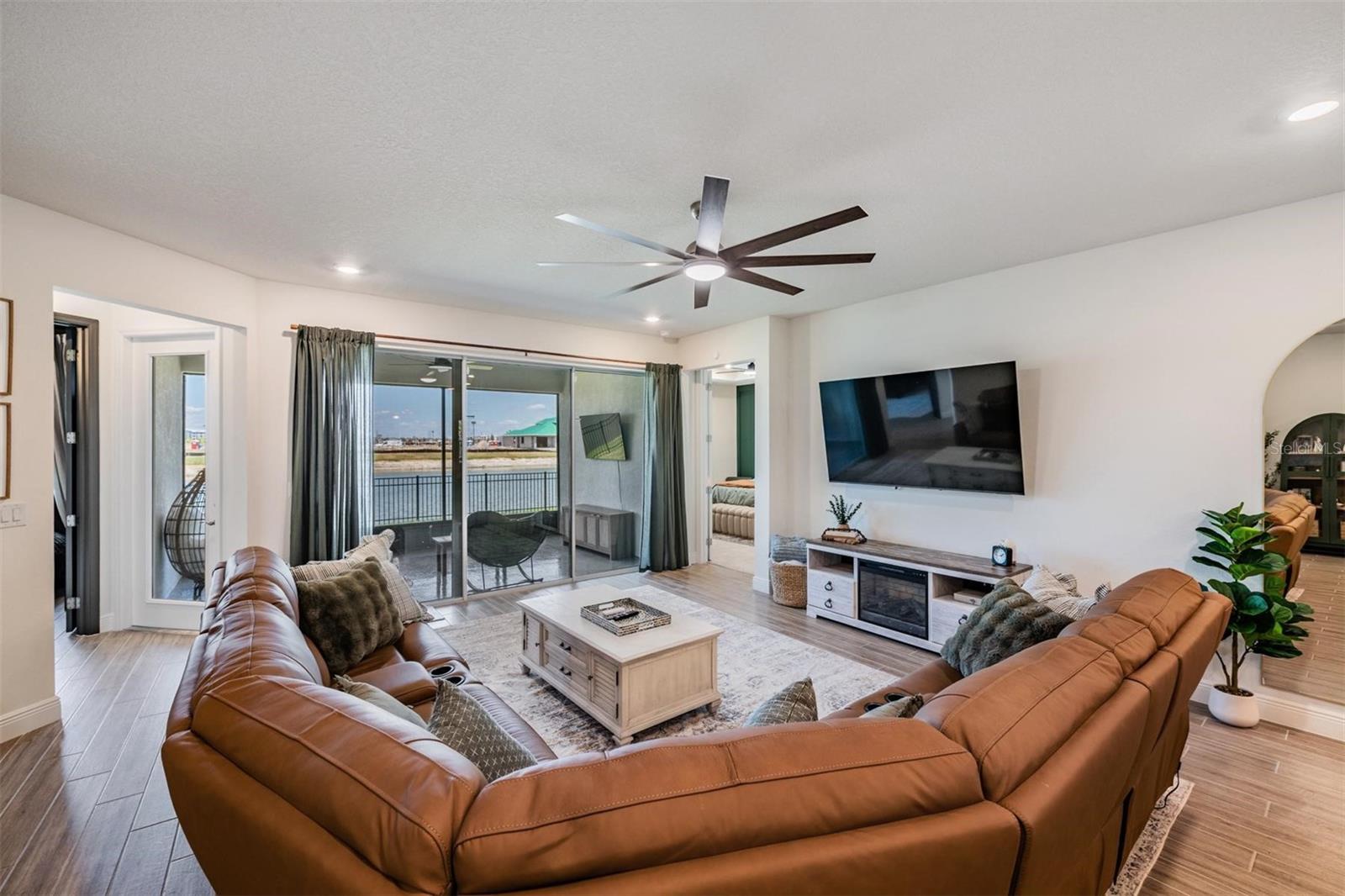 PARRISH LKS PH IIA1 - Residential