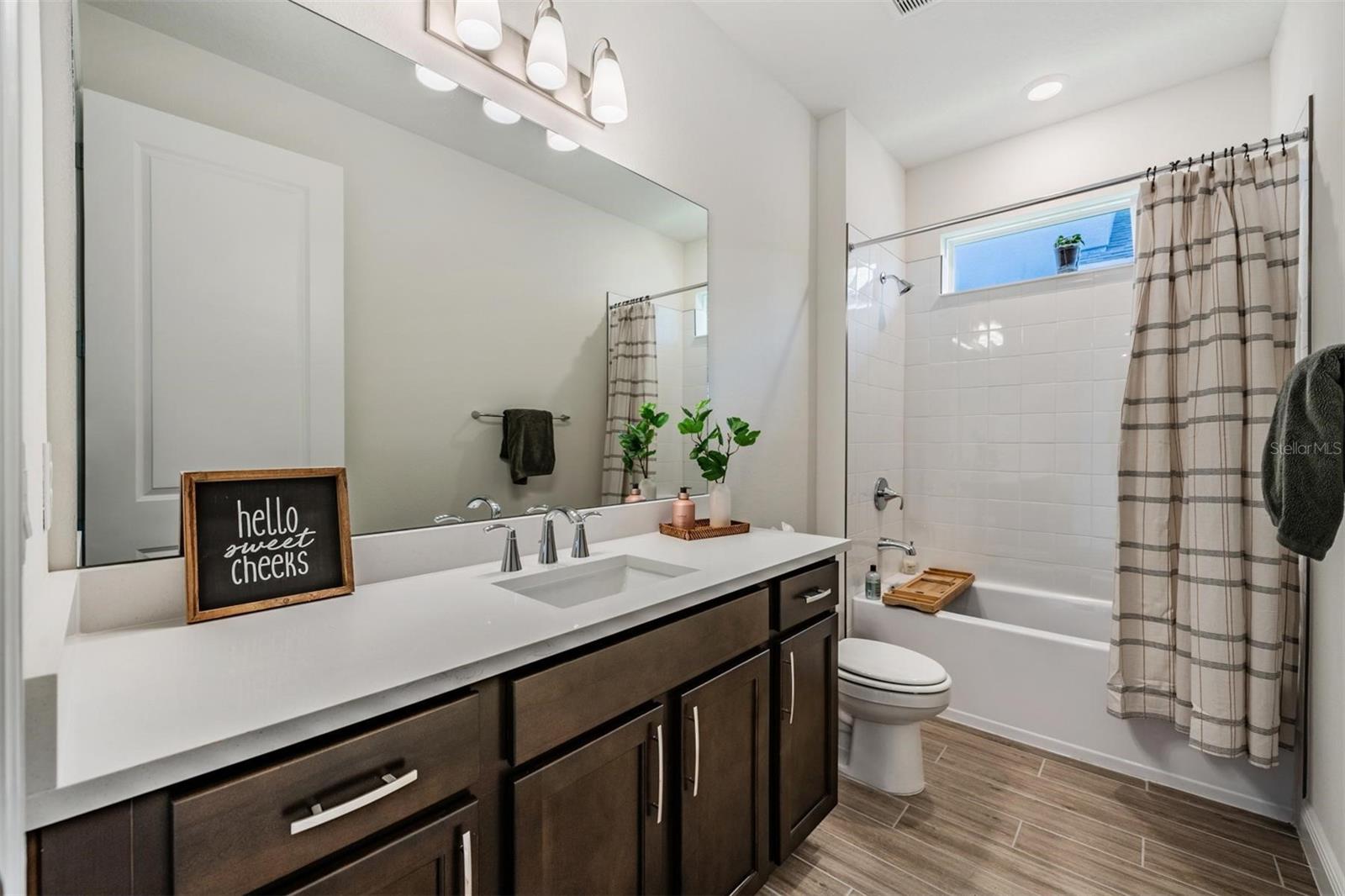 PARRISH LKS PH IIA1 - Residential