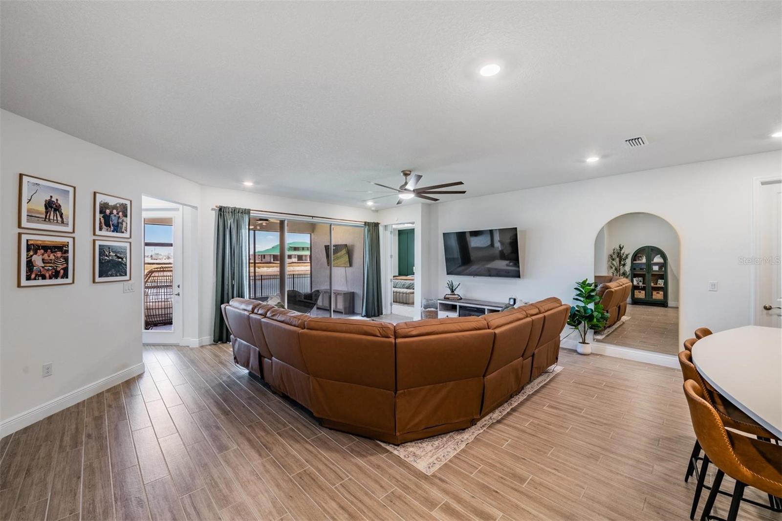 PARRISH LKS PH IIA1 - Residential