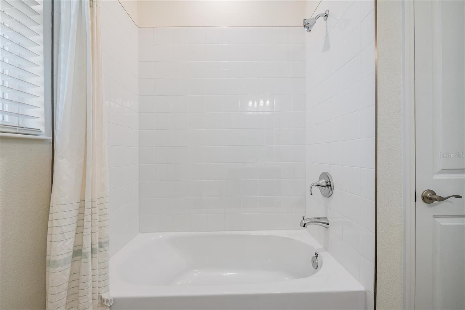 PARRISH LKS PH IIA1 - Residential