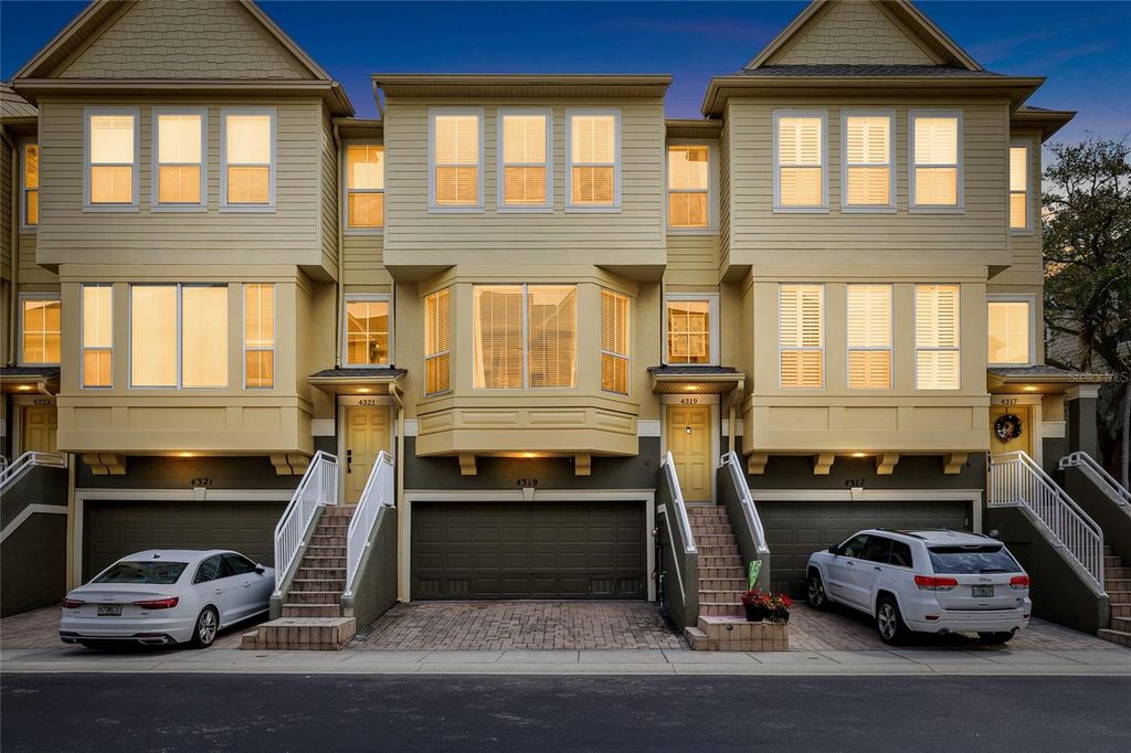 Photo of 4319 Spinnaker Cove Ln, Tampa, FL 33615 (MLS # TB8480083)