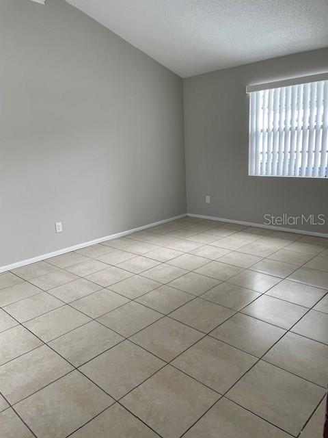 8607 VERONA COURT