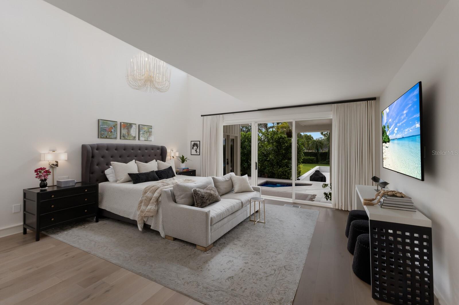 BENEVA OAKS - Residential