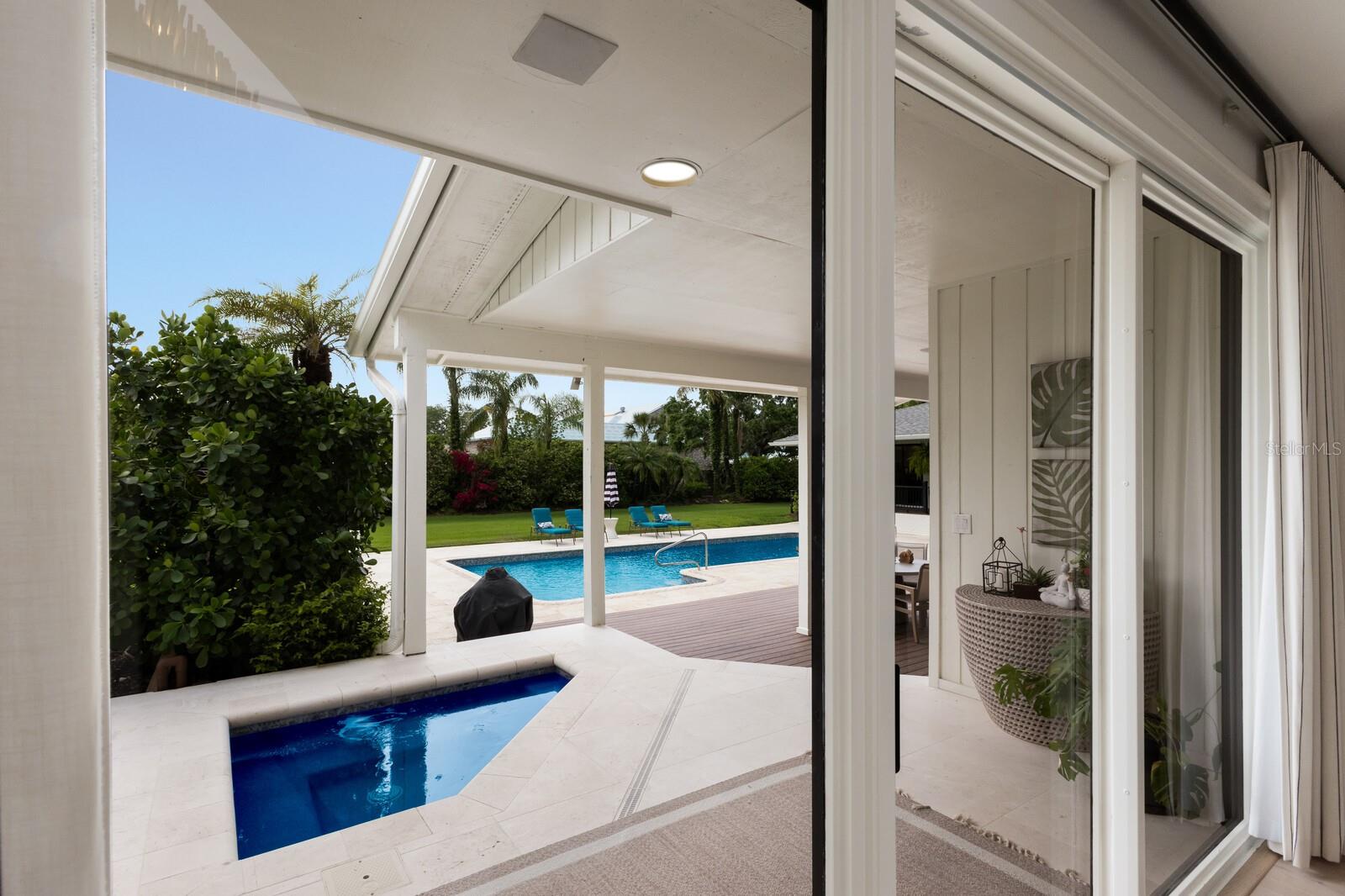 BENEVA OAKS - Residential