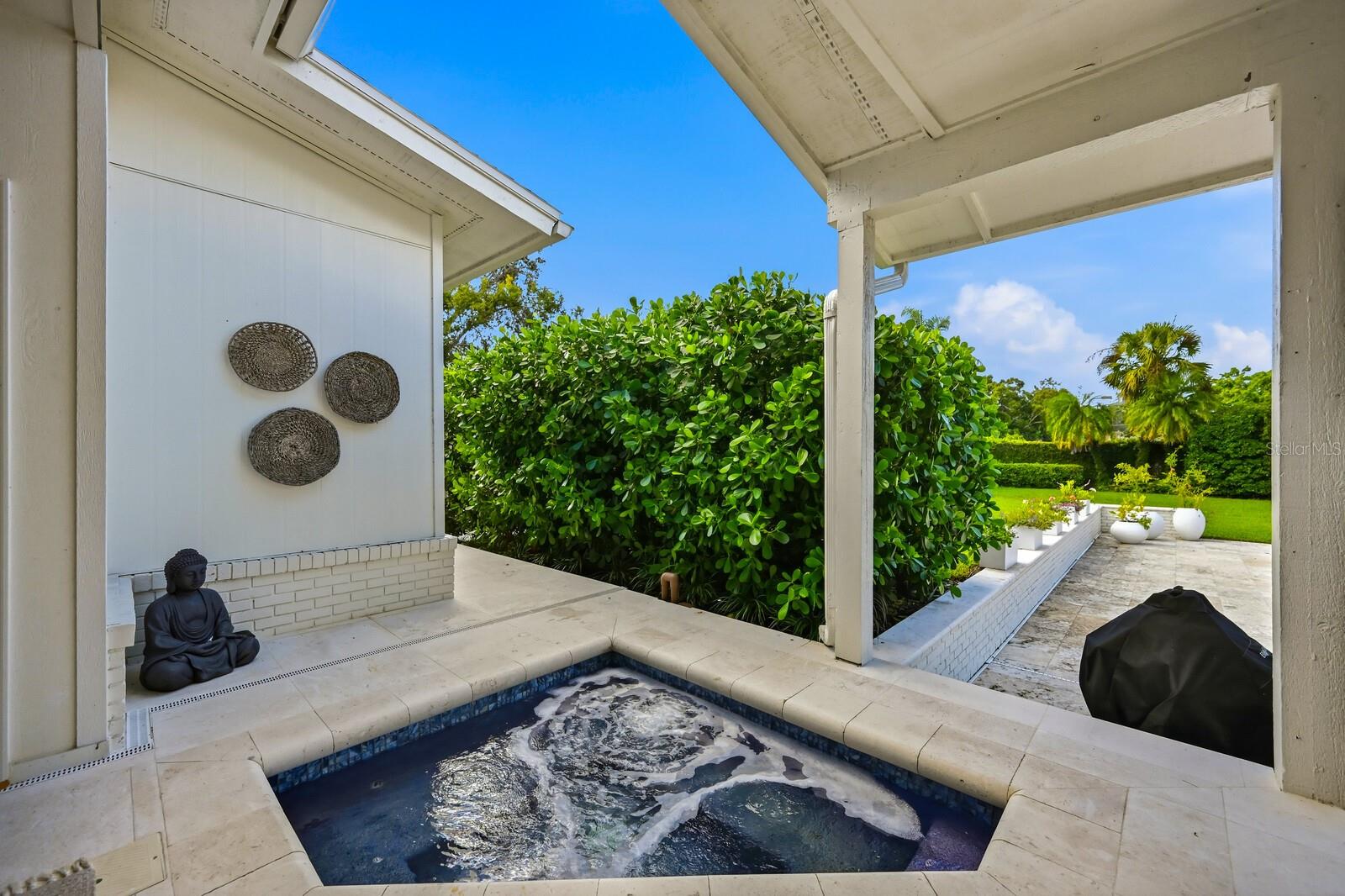 BENEVA OAKS - Residential