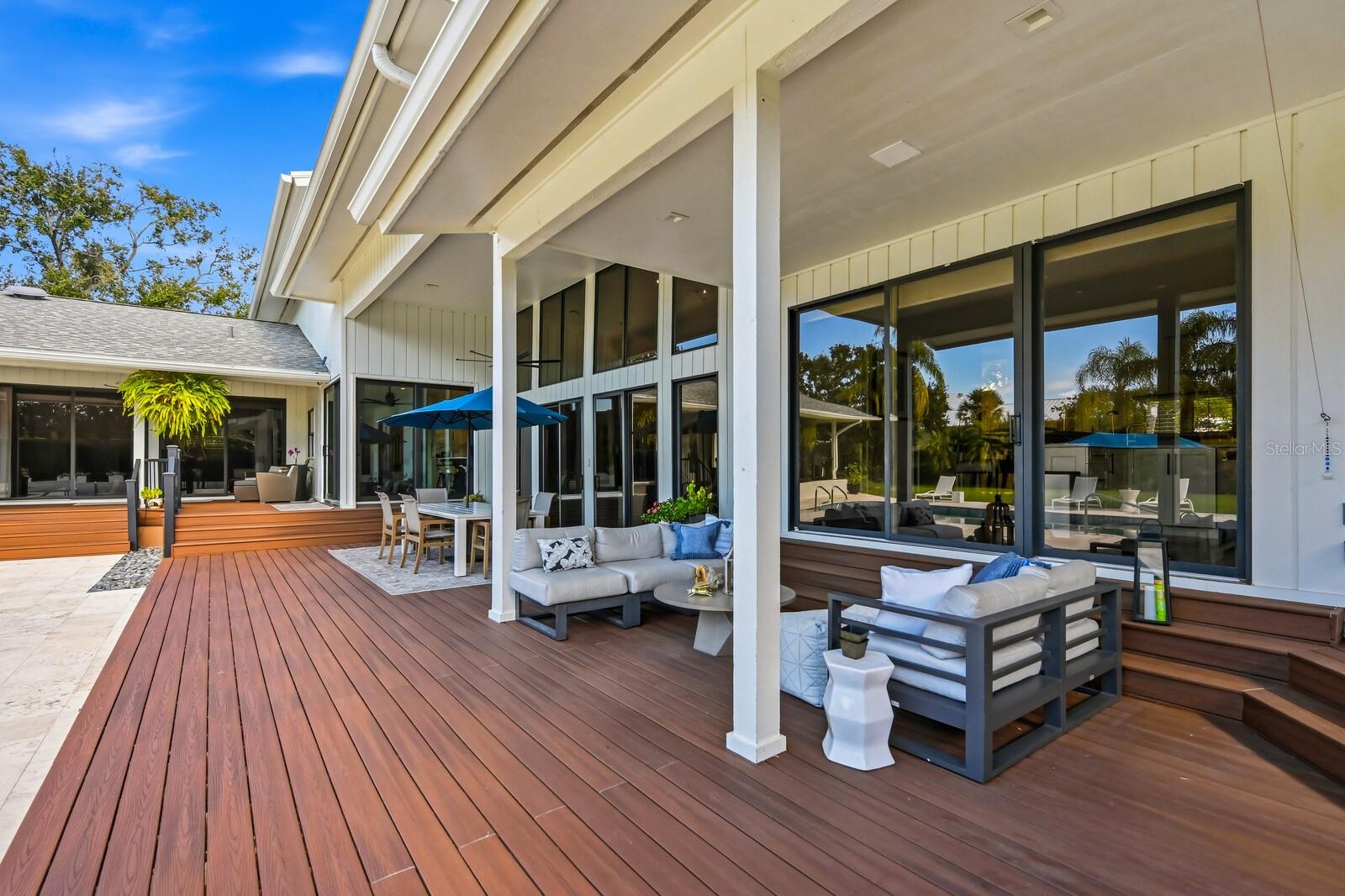 BENEVA OAKS - Residential