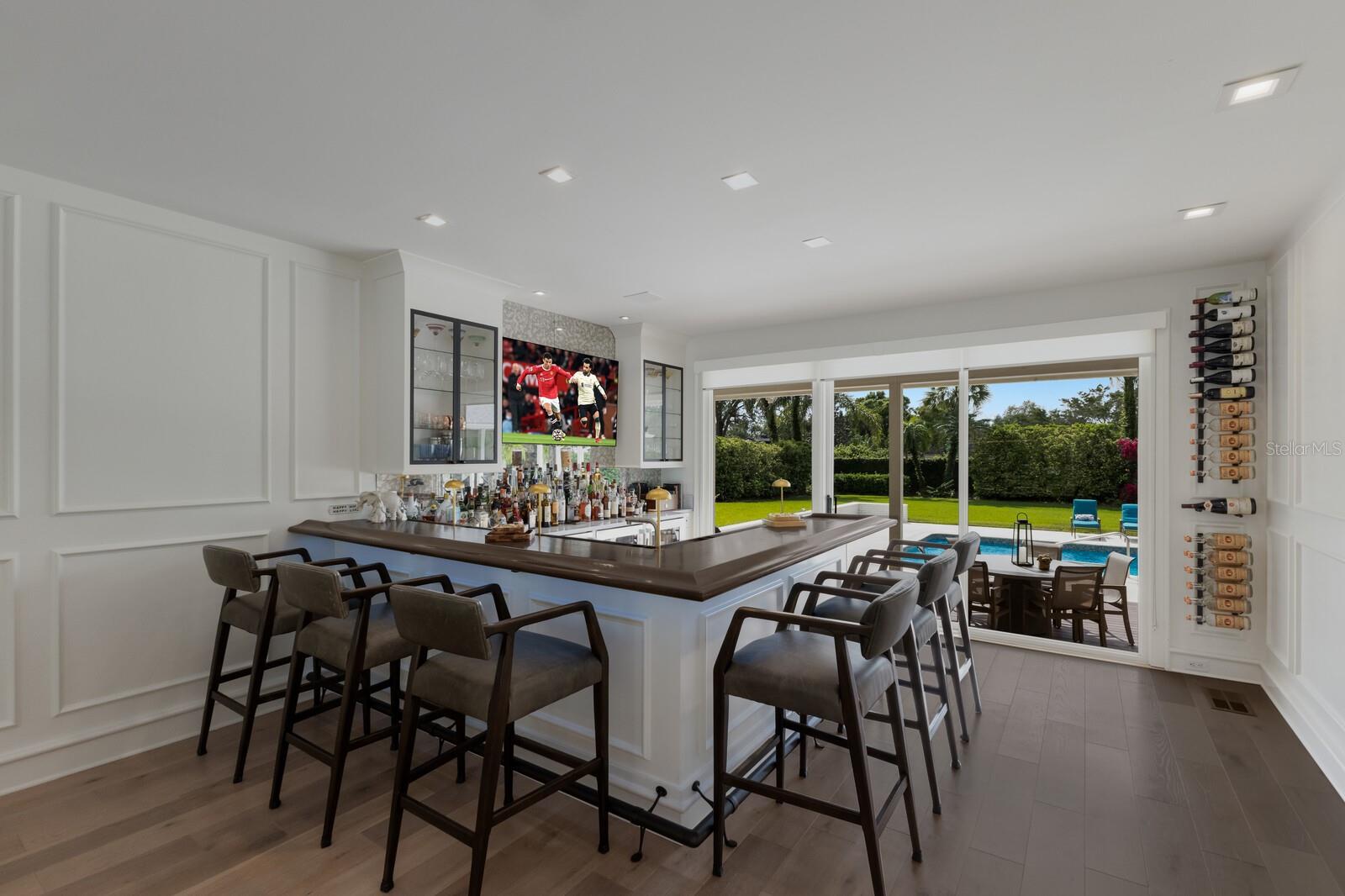 BENEVA OAKS - Residential