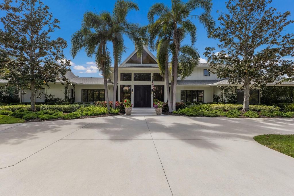 Photo of 3709 Beneva Oaks, Sarasota, FL 34238 (MLS # A4676434)