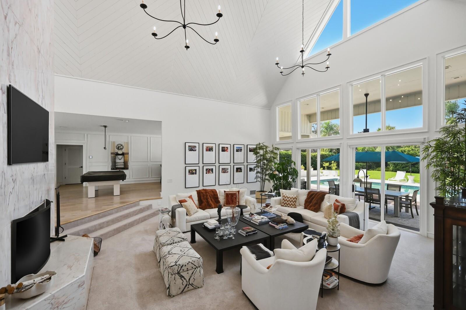 BENEVA OAKS - Residential