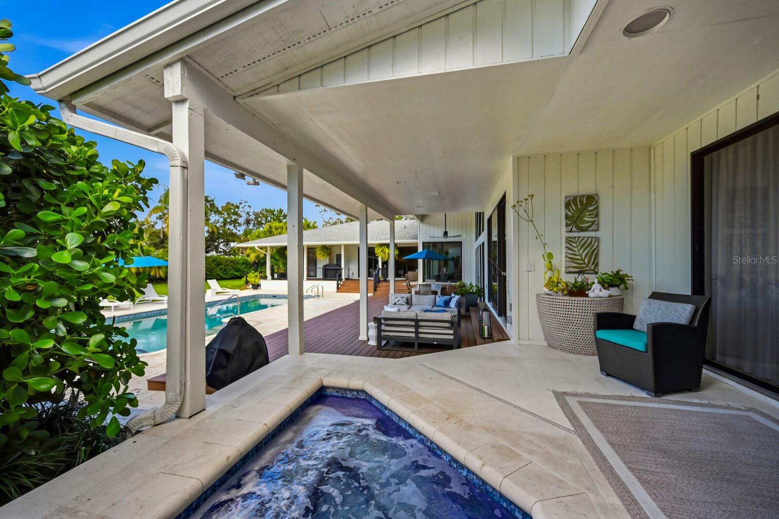 BENEVA OAKS - Residential