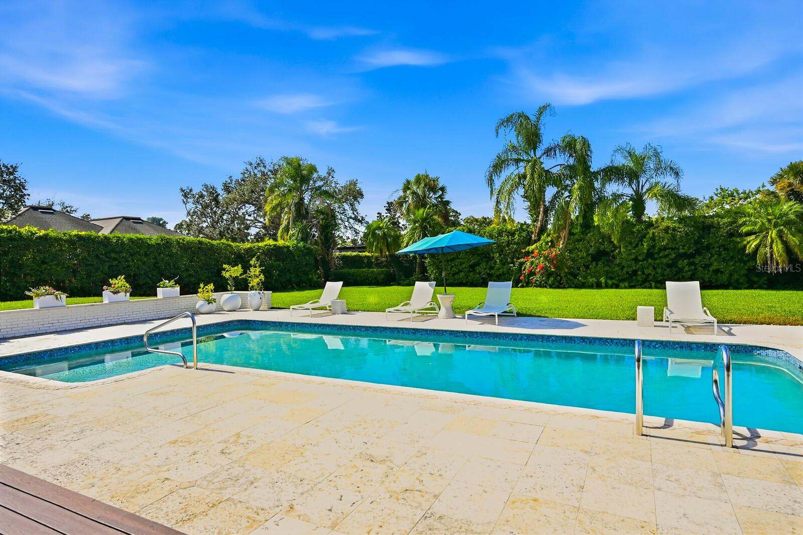 BENEVA OAKS - Residential