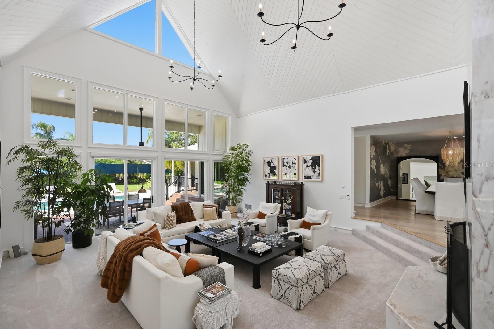 BENEVA OAKS - Residential