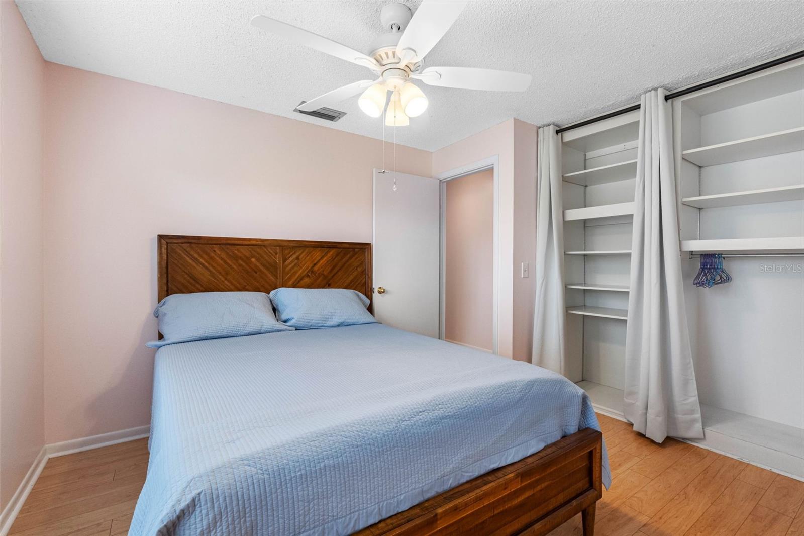 VILLAS CAPRI CONDO - Residential