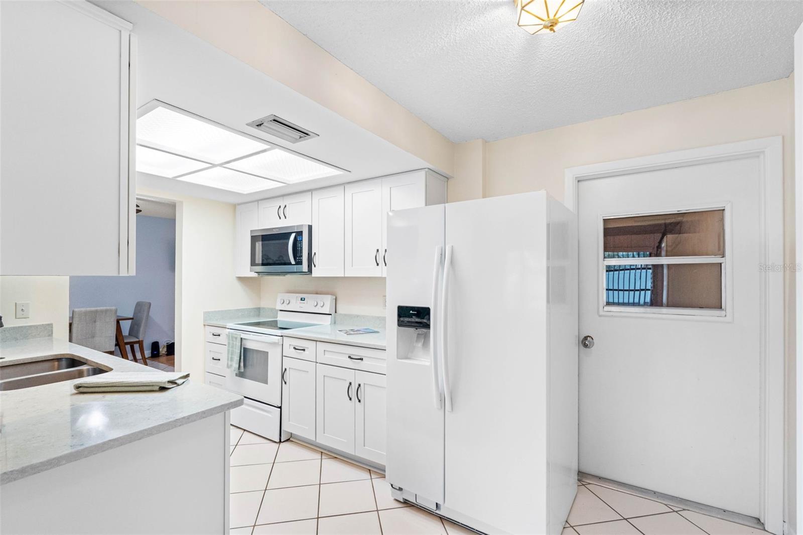 VILLAS CAPRI CONDO - Residential
