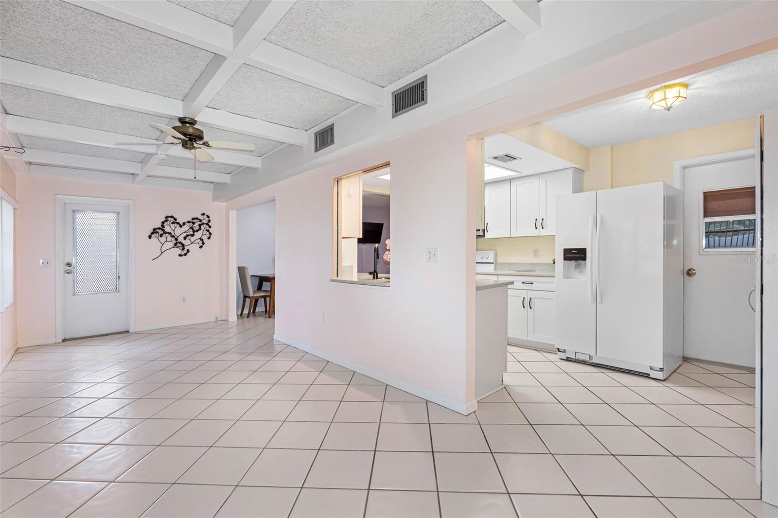 VILLAS CAPRI CONDO - Residential