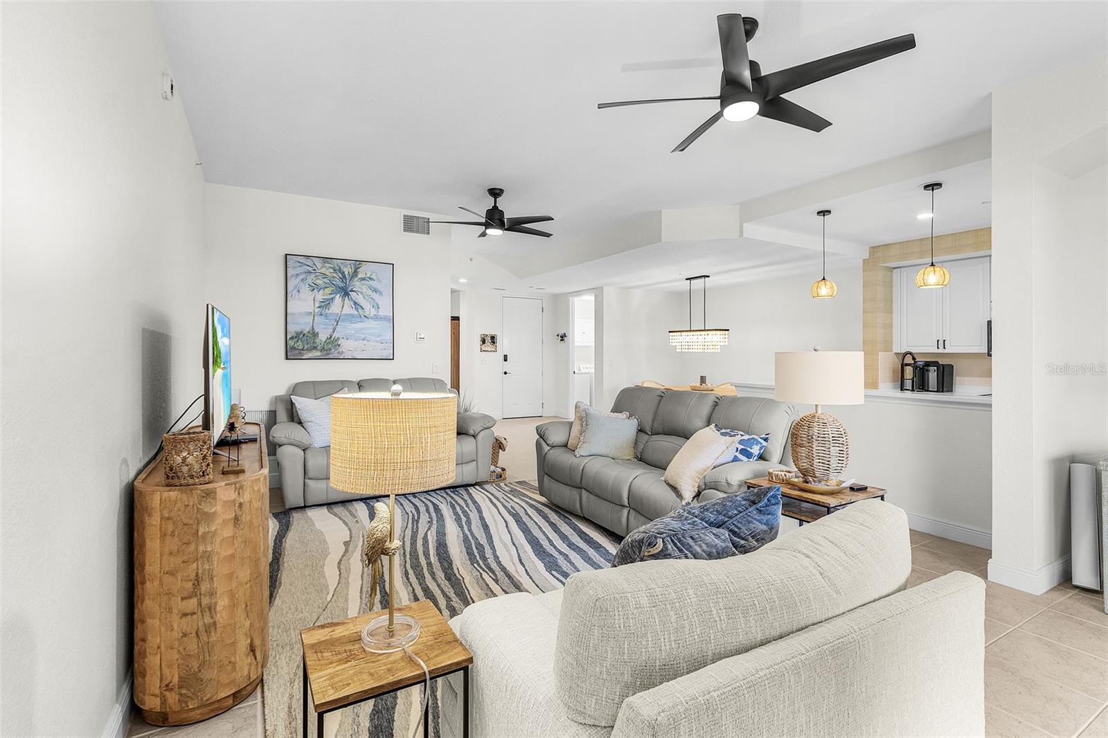 ESPLANADE/BURNT STORE MARINA PH 3 - Residential