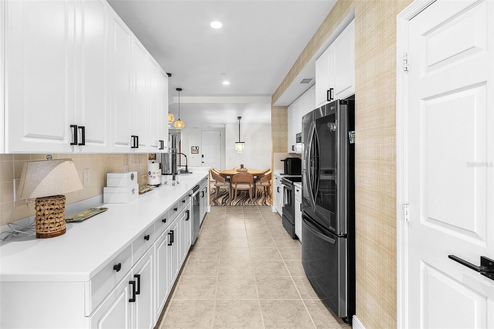 ESPLANADE/BURNT STORE MARINA PH 3 - Residential