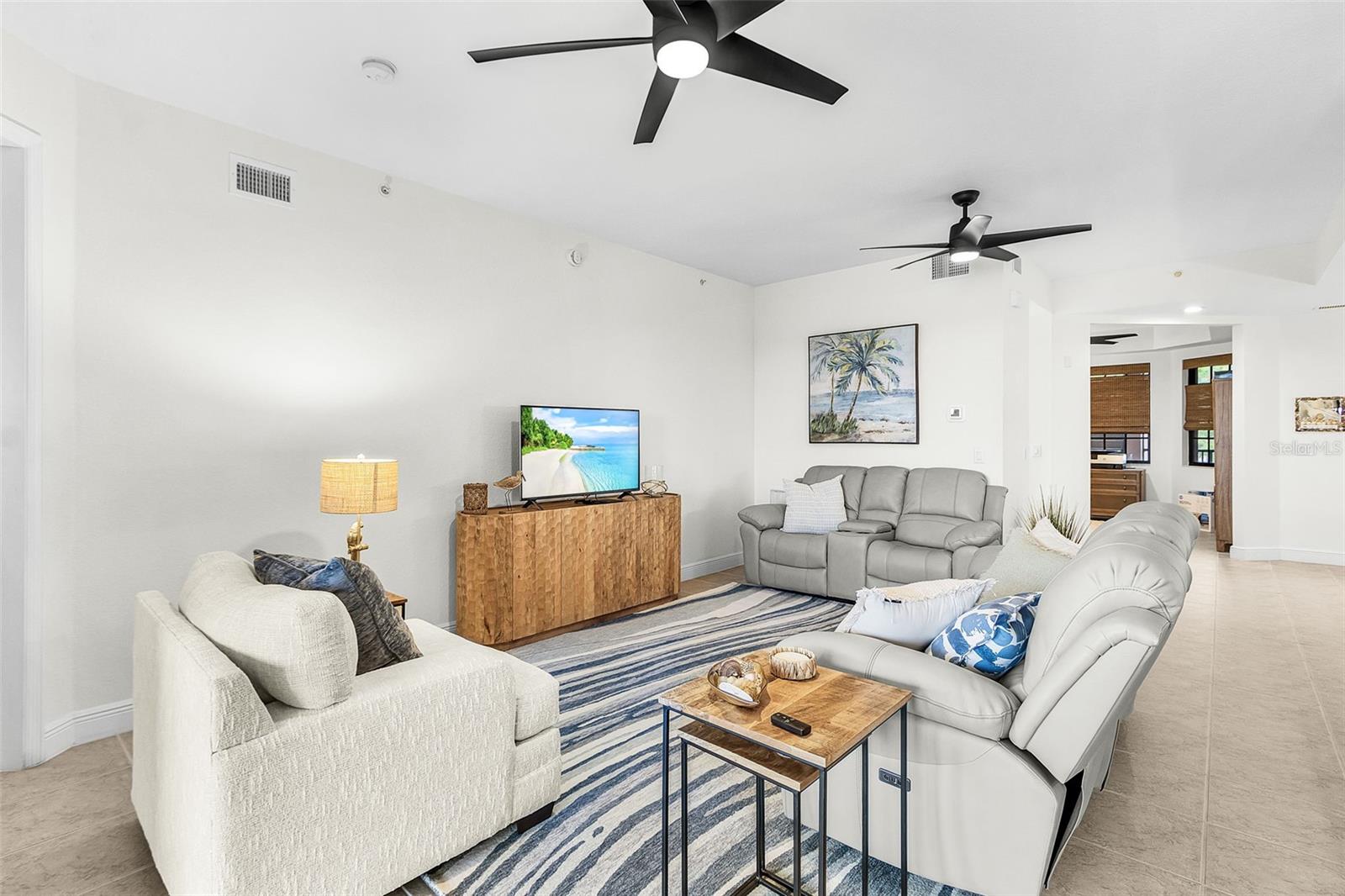ESPLANADE/BURNT STORE MARINA PH 3 - Residential