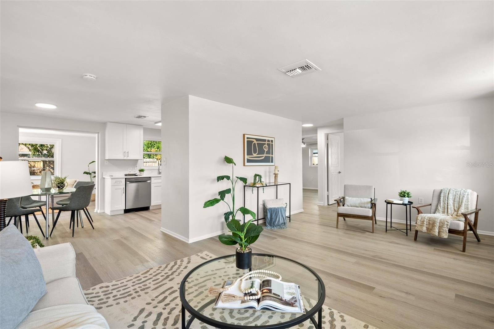 HOLIDAY LAKE ESTATES - Residential