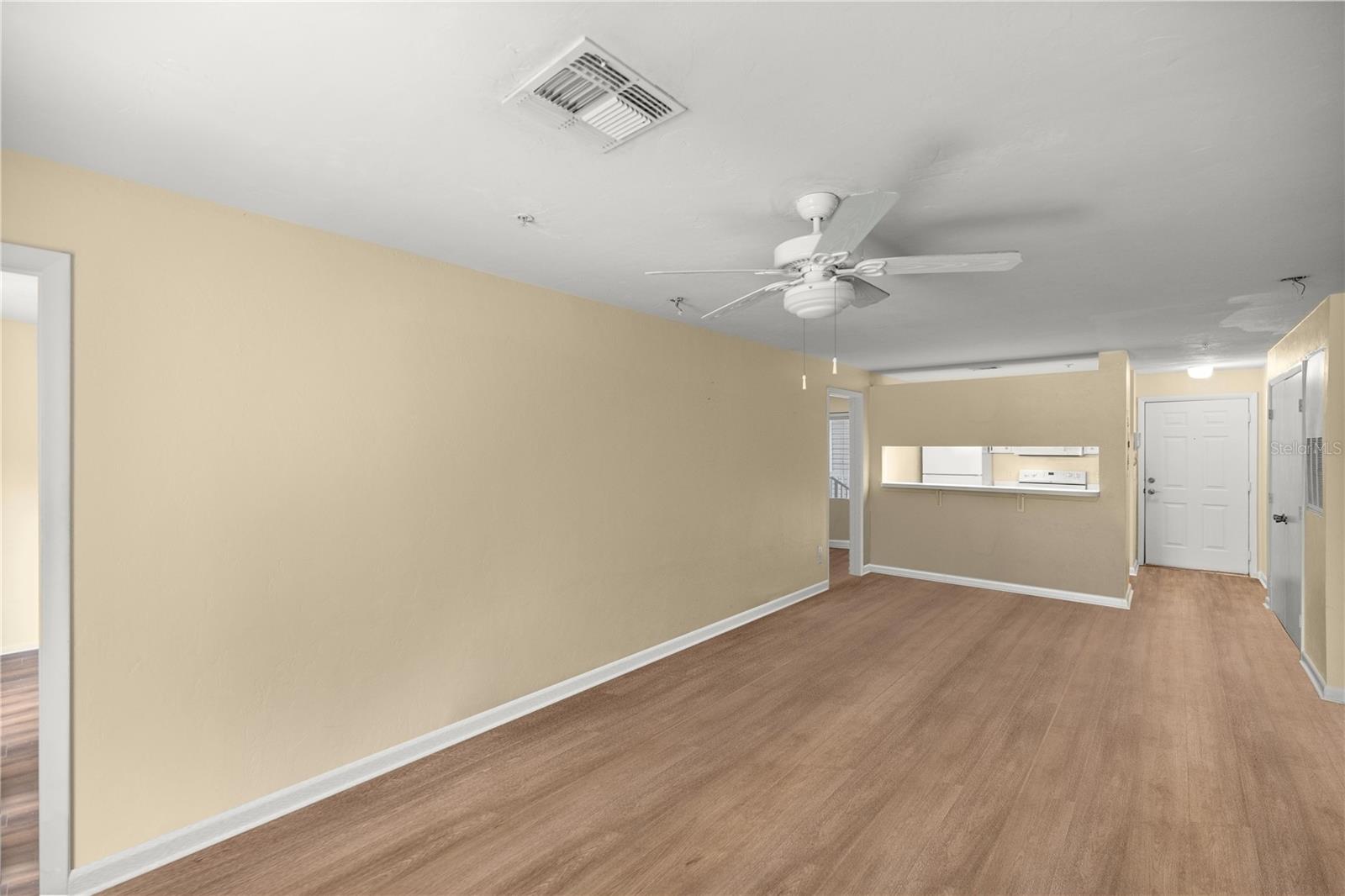 Photo 8 of 31 of 4000 SW 23RD STREET 3-202 condo
