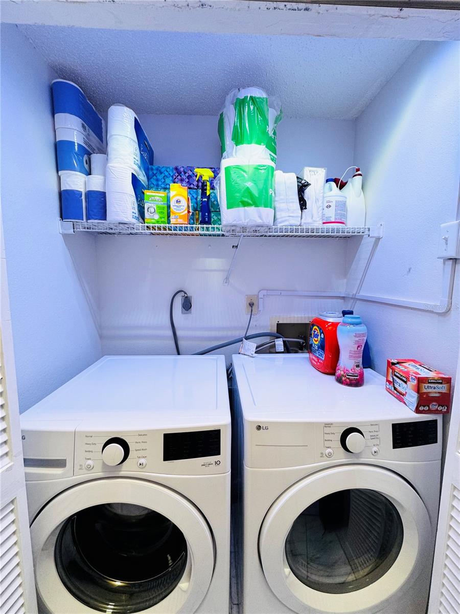 ROYAL PALM VILLAS - Residential