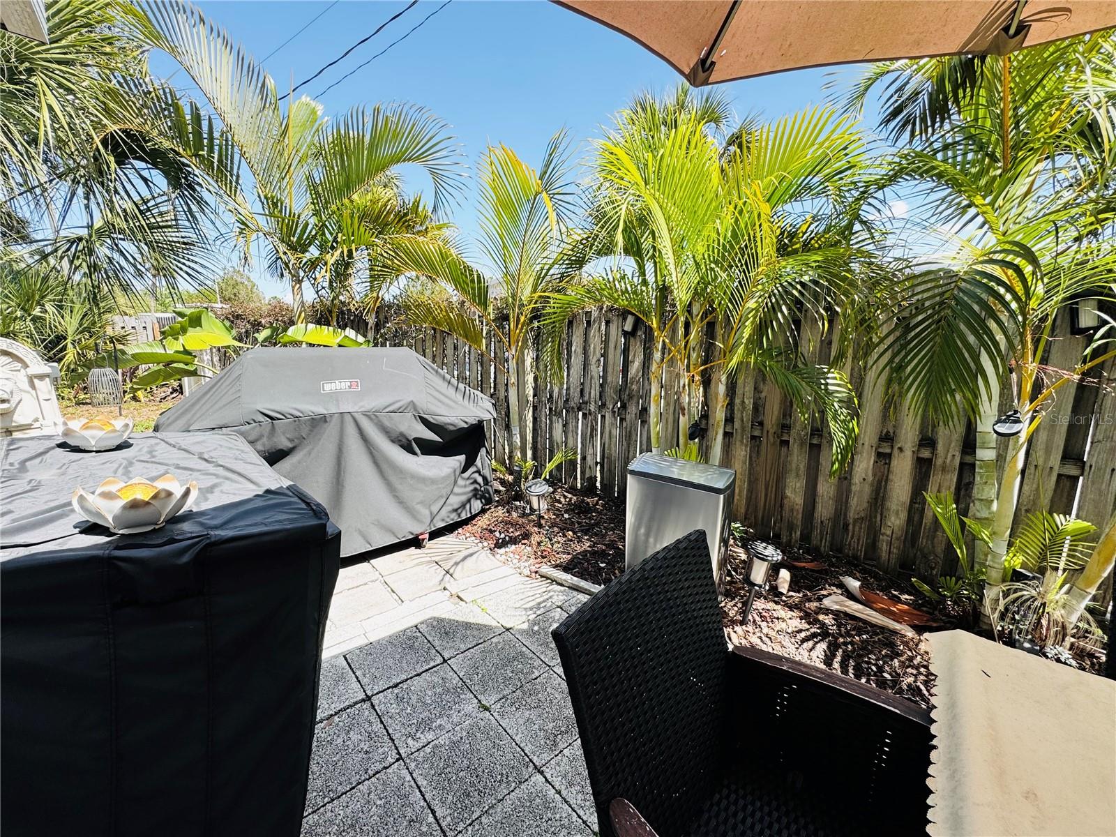 ROYAL PALM VILLAS - Residential