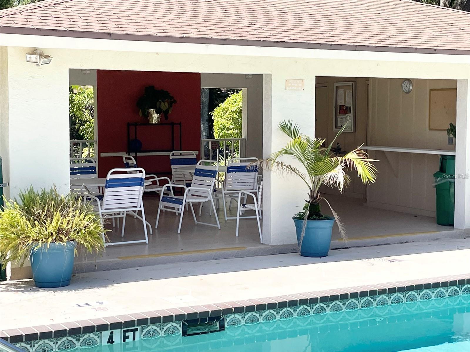 ROYAL PALM VILLAS - Residential