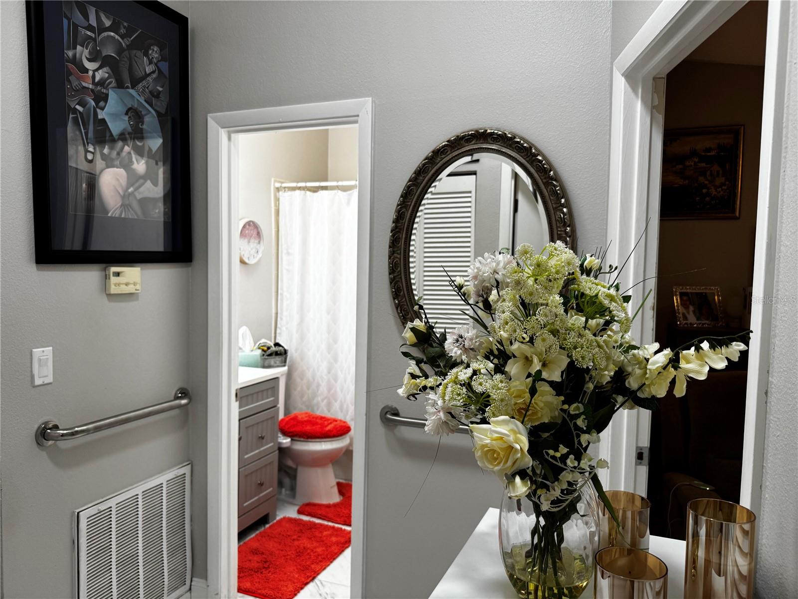 ROYAL PALM VILLAS - Residential