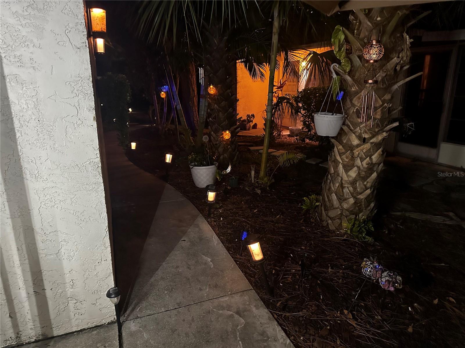 ROYAL PALM VILLAS - Residential