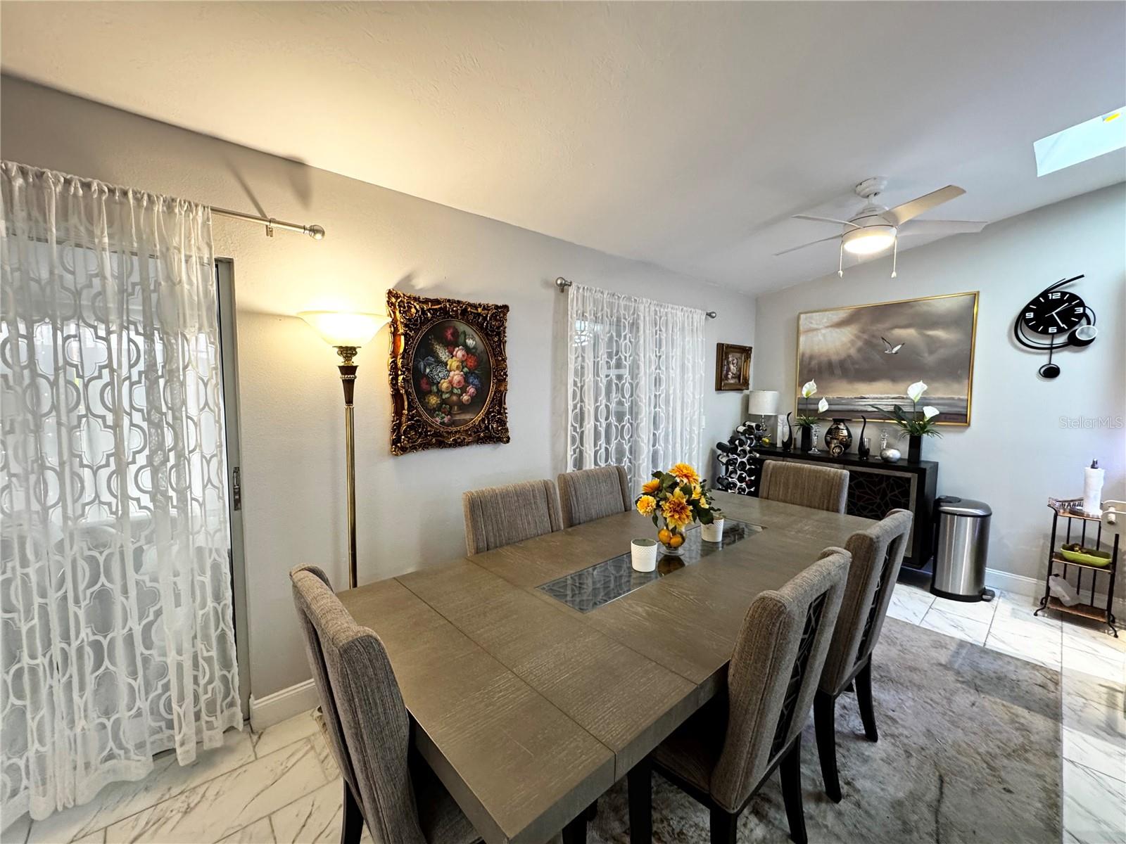 ROYAL PALM VILLAS - Residential