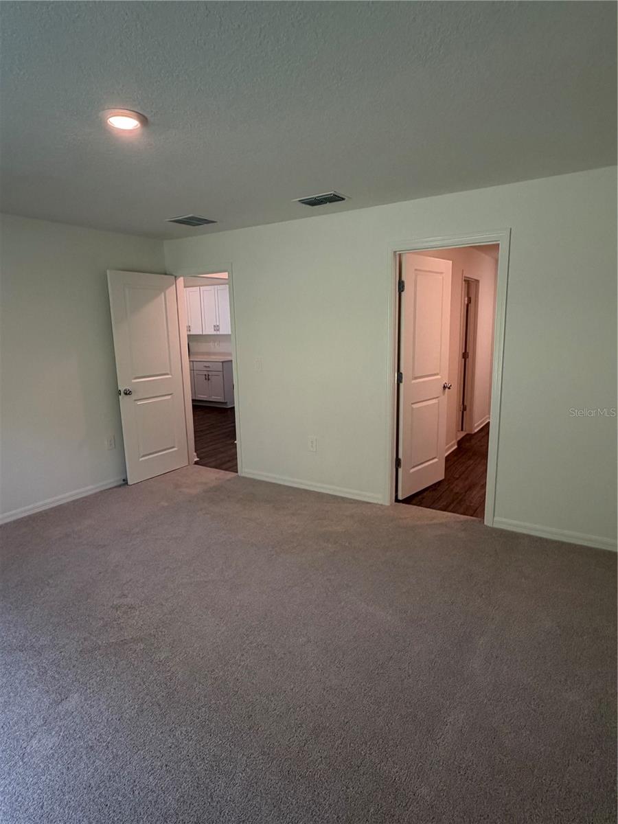 HEATH PRESERVE PH 1 & 2 - Residential Lease