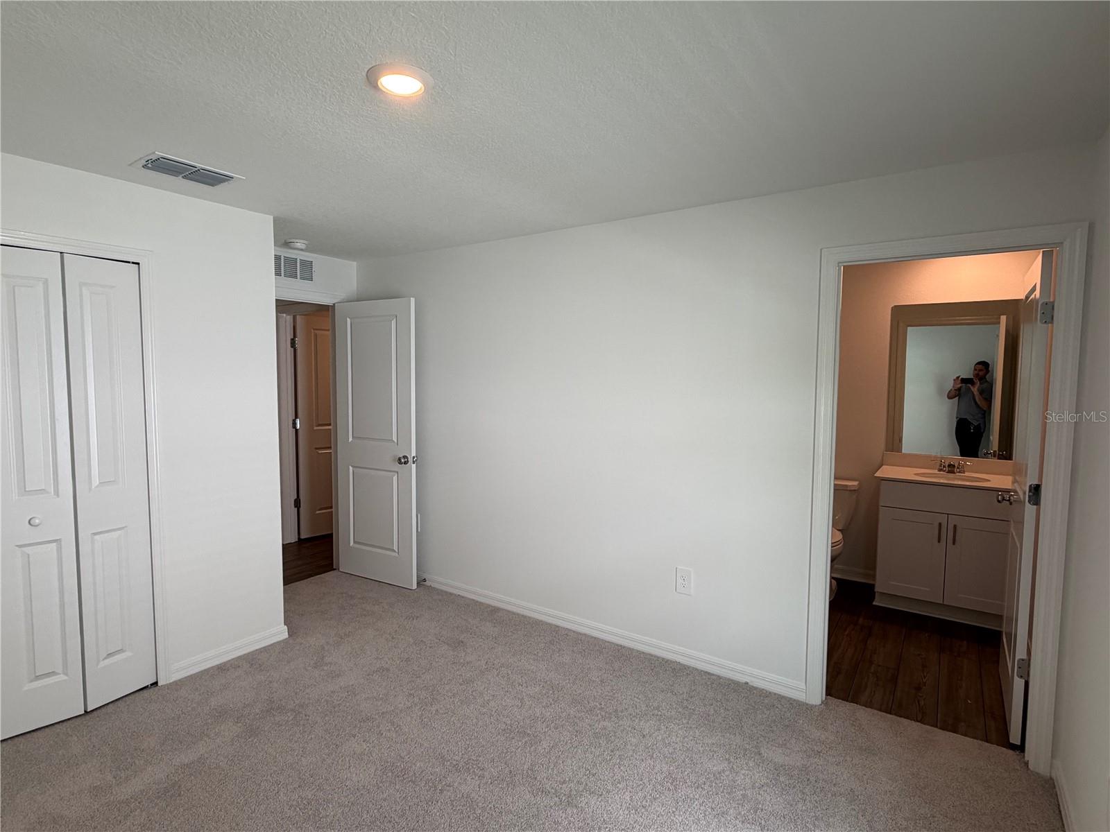 HEATH PRESERVE PH 1 & 2 - Residential Lease