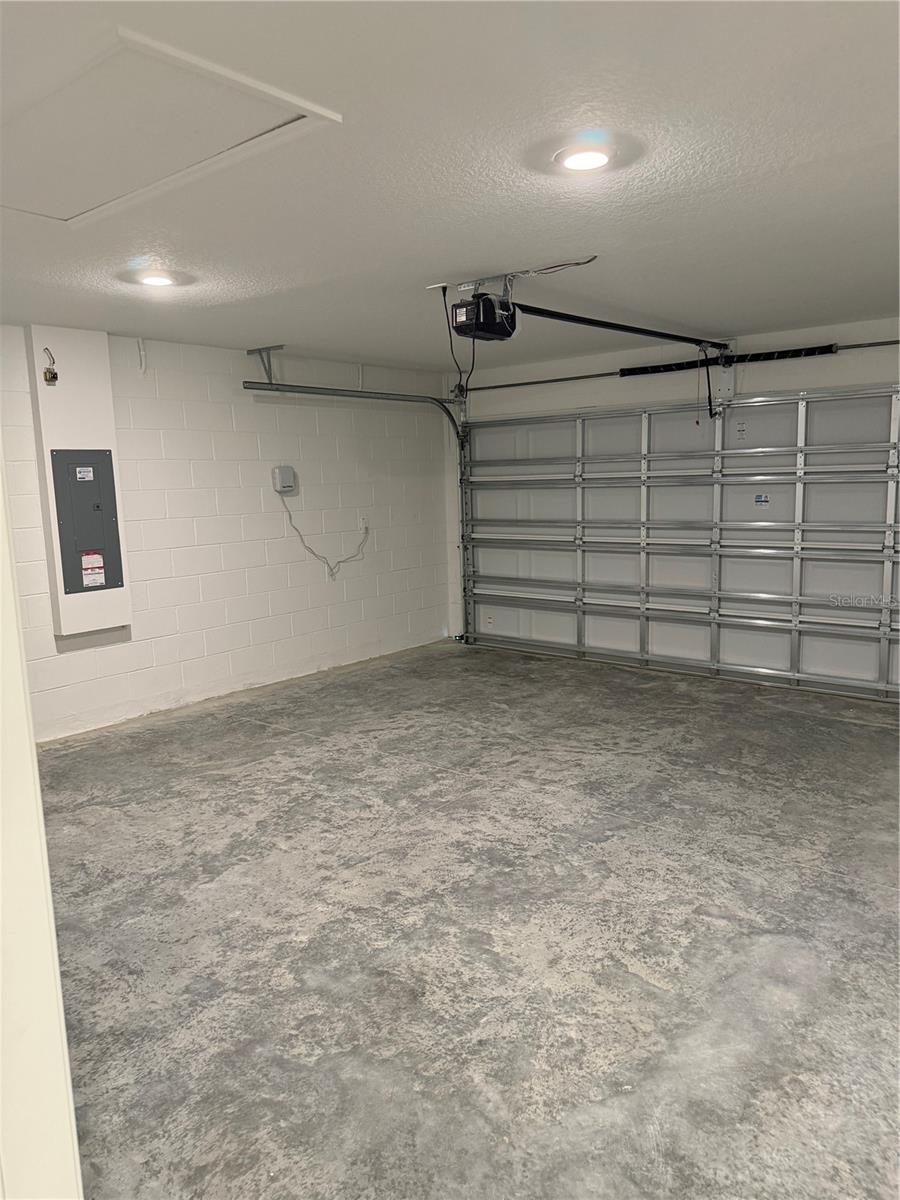 HEATH PRESERVE PH 1 & 2 - Residential Lease