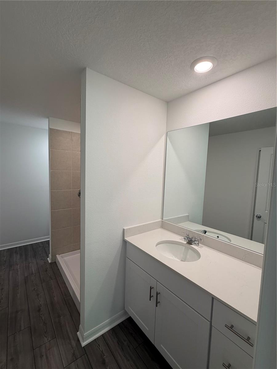 HEATH PRESERVE PH 1 & 2 - Residential Lease