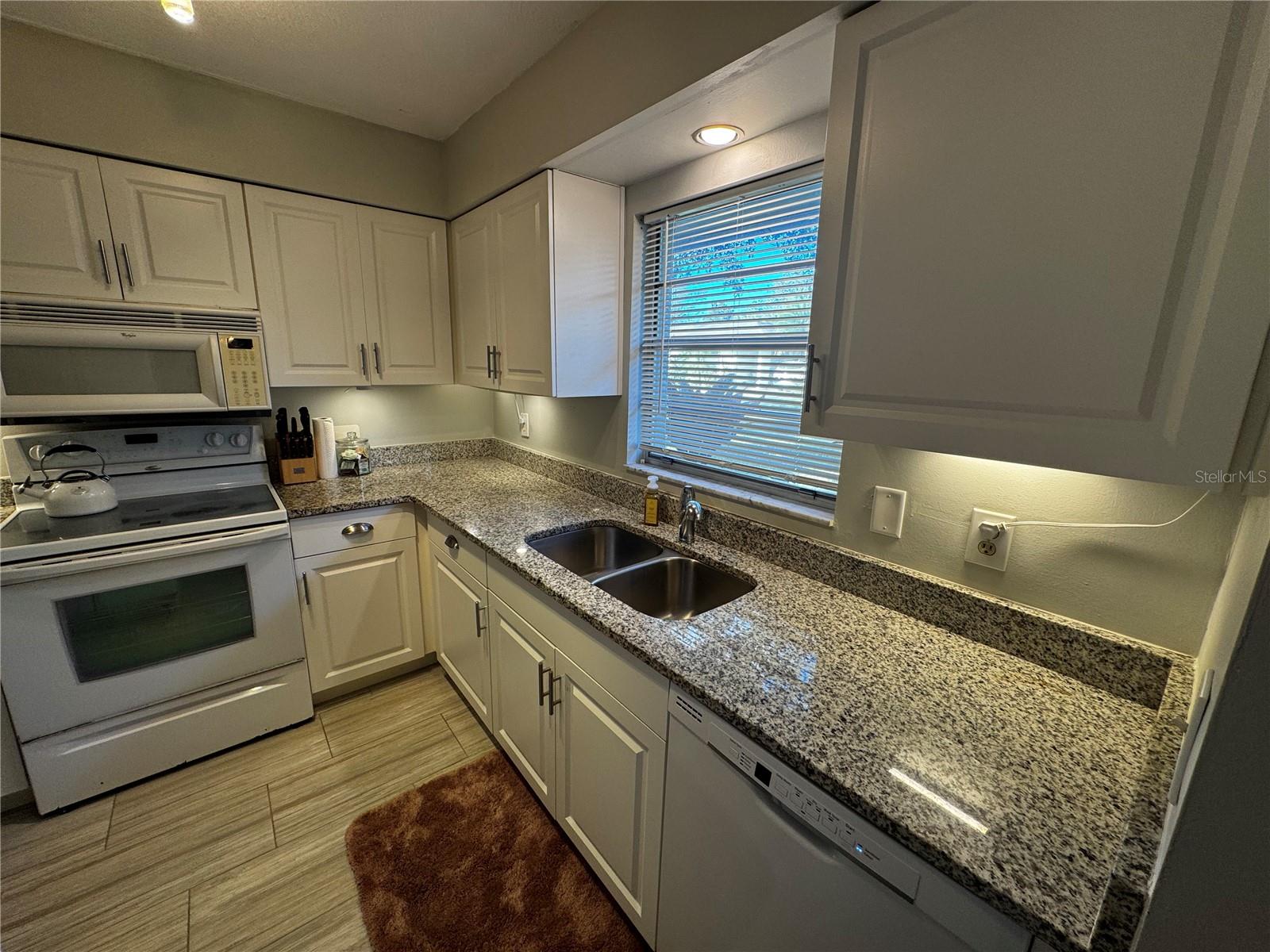 FOREST PINES 02 - Residential