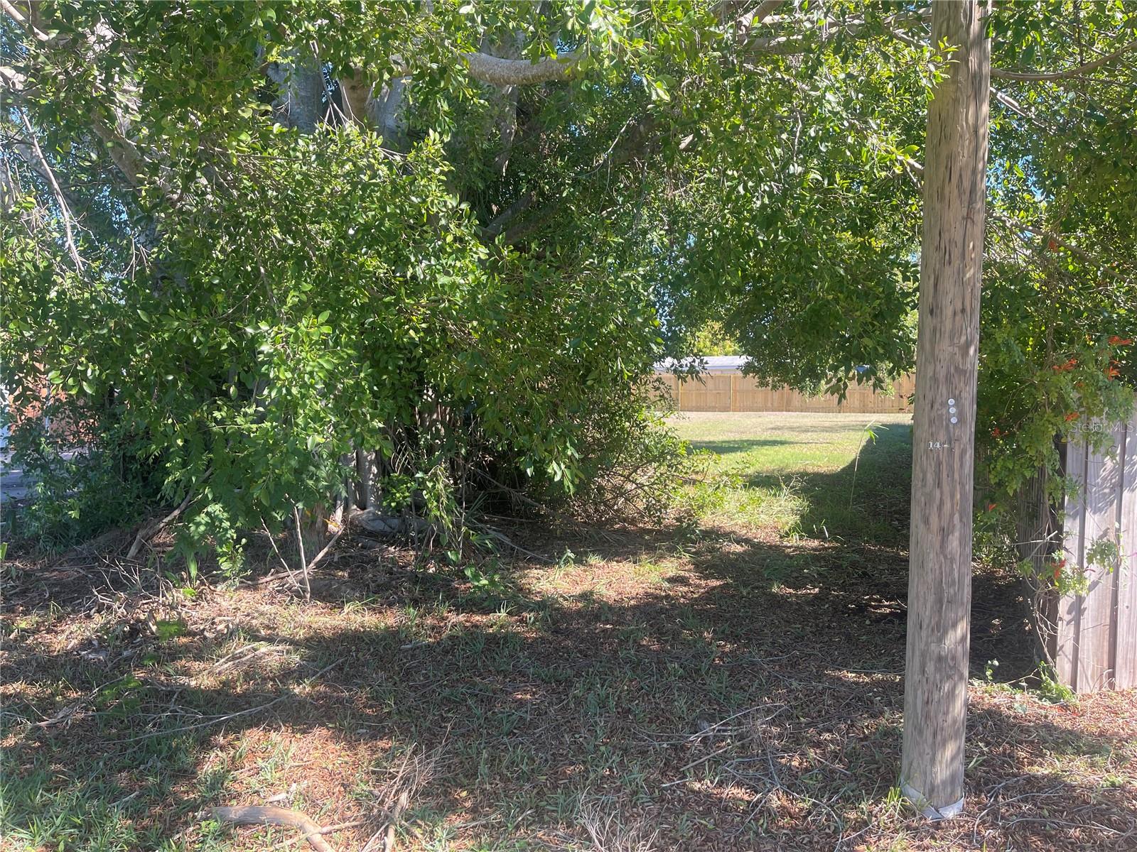 VENICE BY-WAY - Land