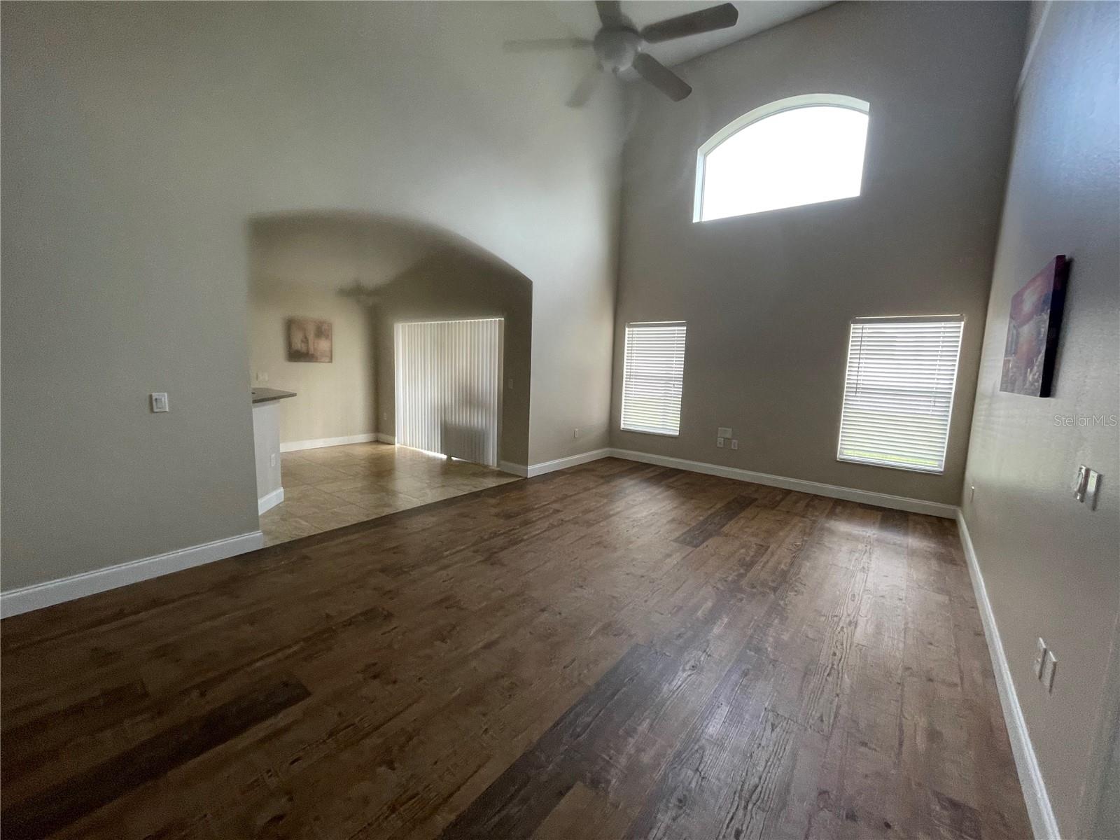 VISTA LAKES VILLAGE N-2 AMHURST - Residential