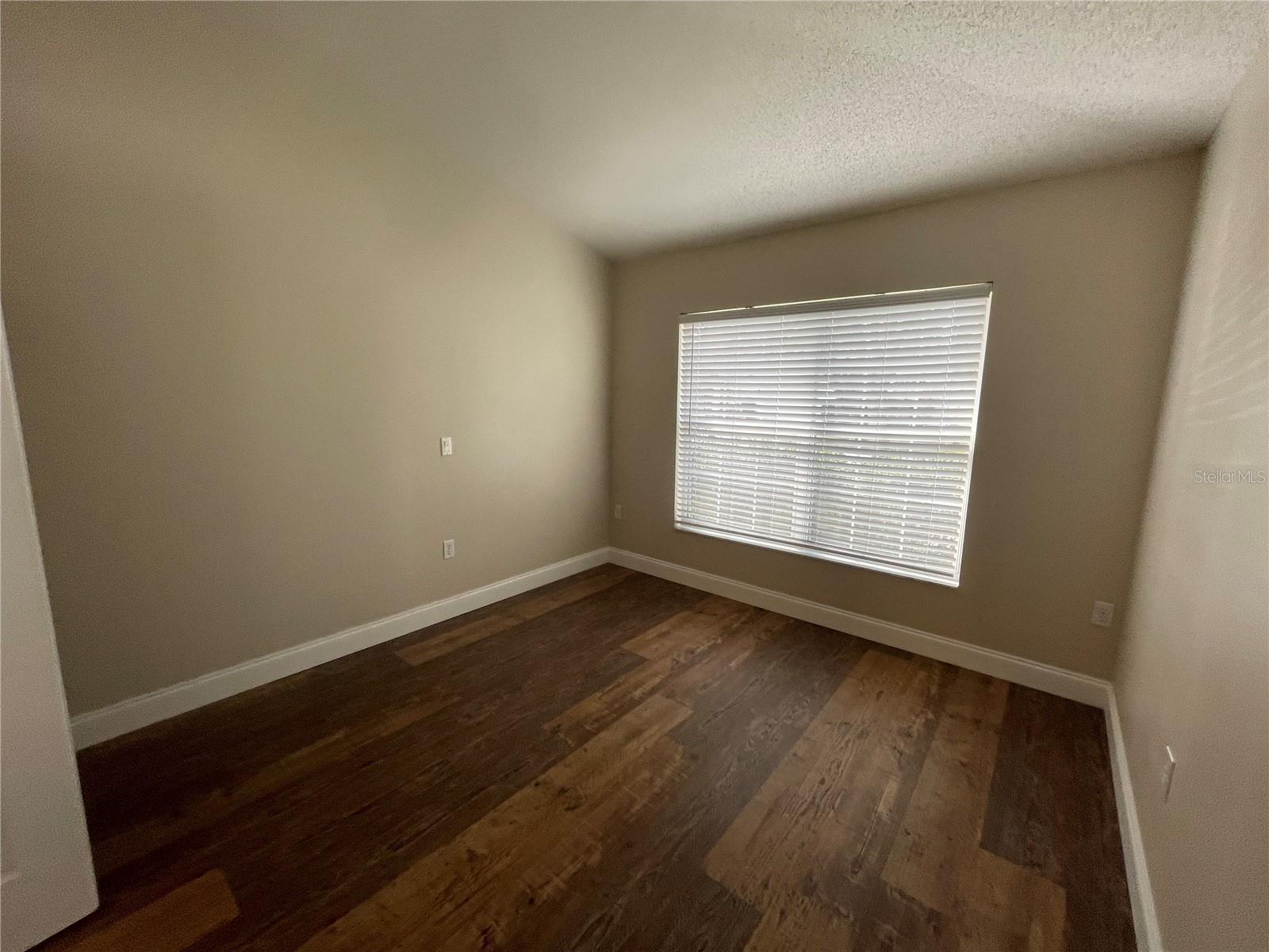 VISTA LAKES VILLAGE N-2 AMHURST - Residential