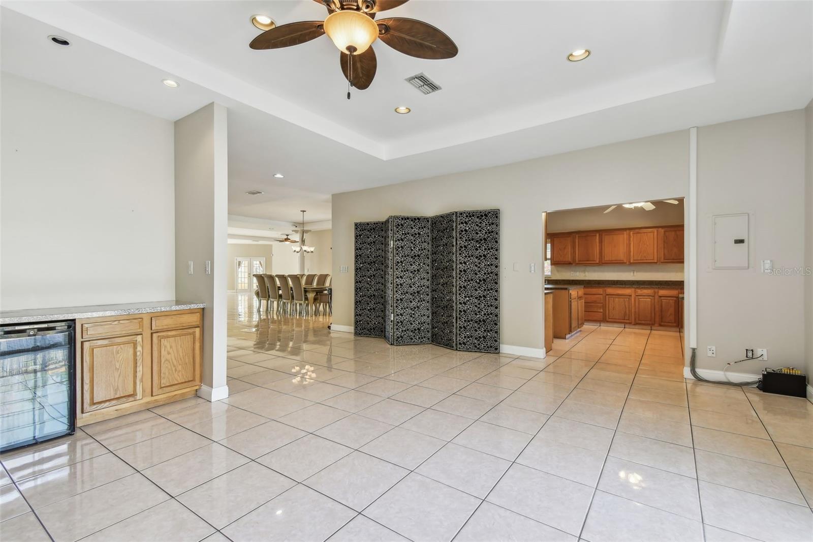 SUNSET HILLS - Residential Lease