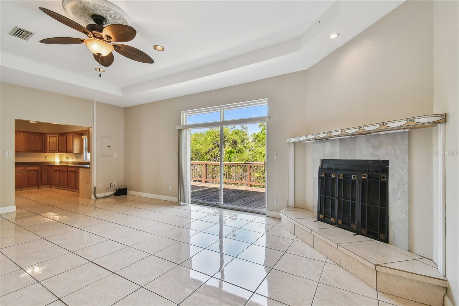 SUNSET HILLS - Residential Lease