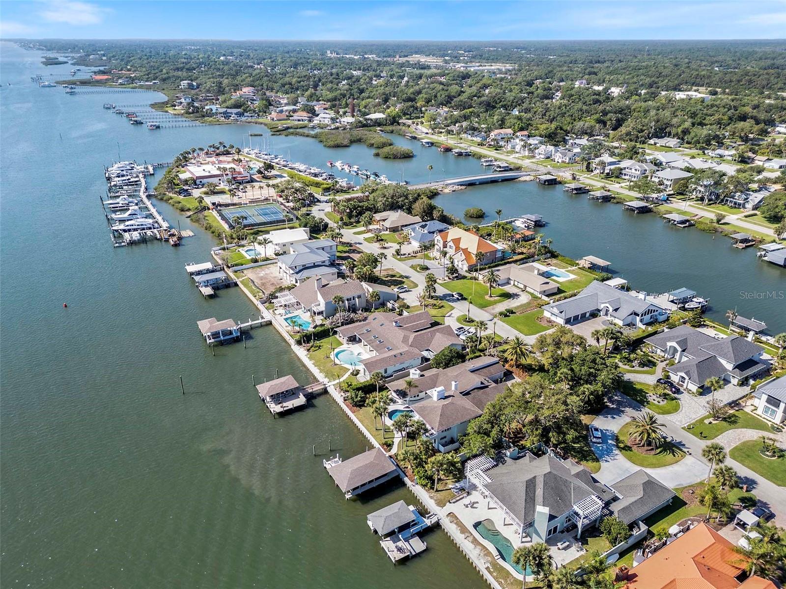 YACHT CLUB ISLAND ESTATES - Residential