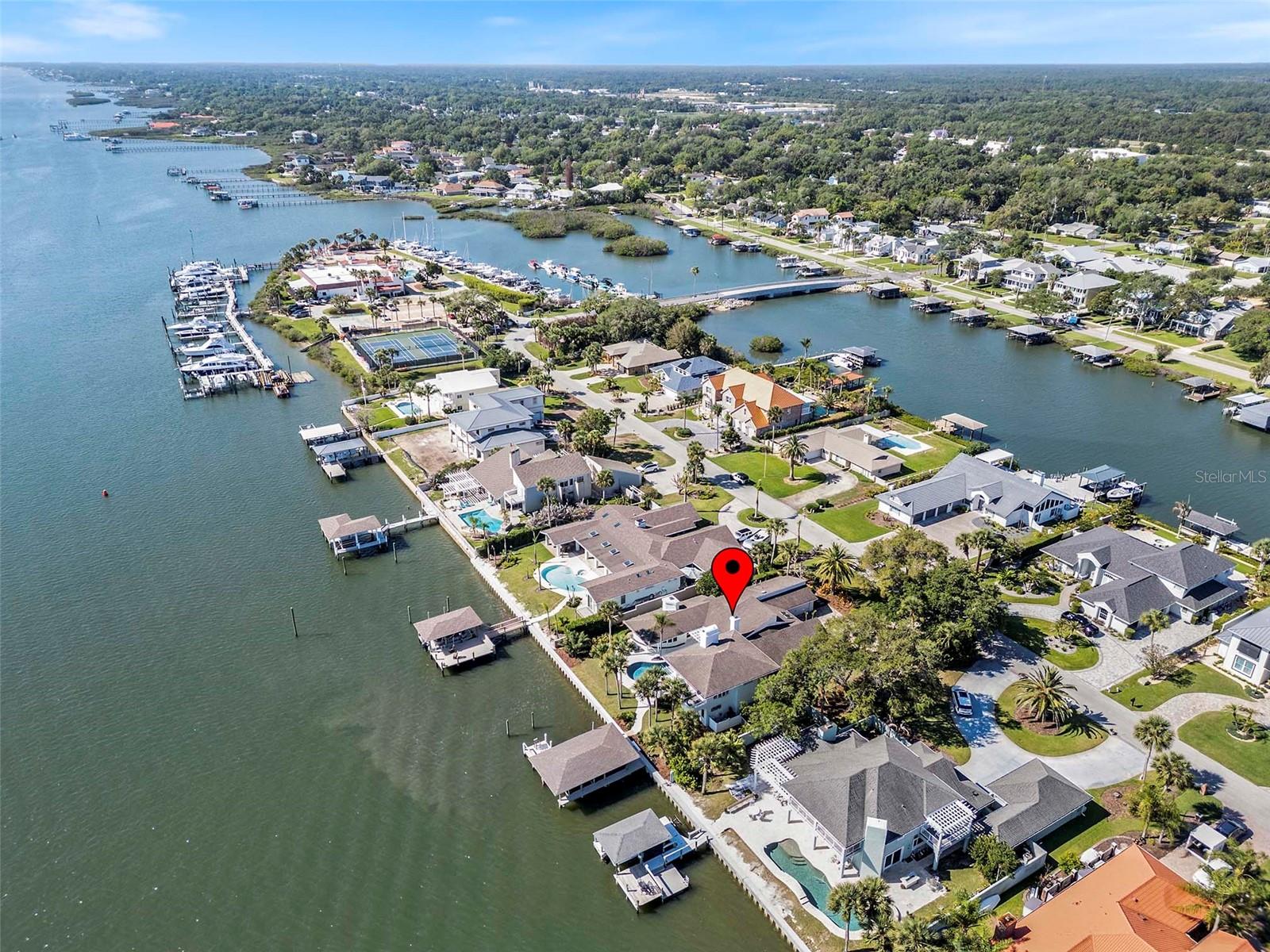 YACHT CLUB ISLAND ESTATES - Residential